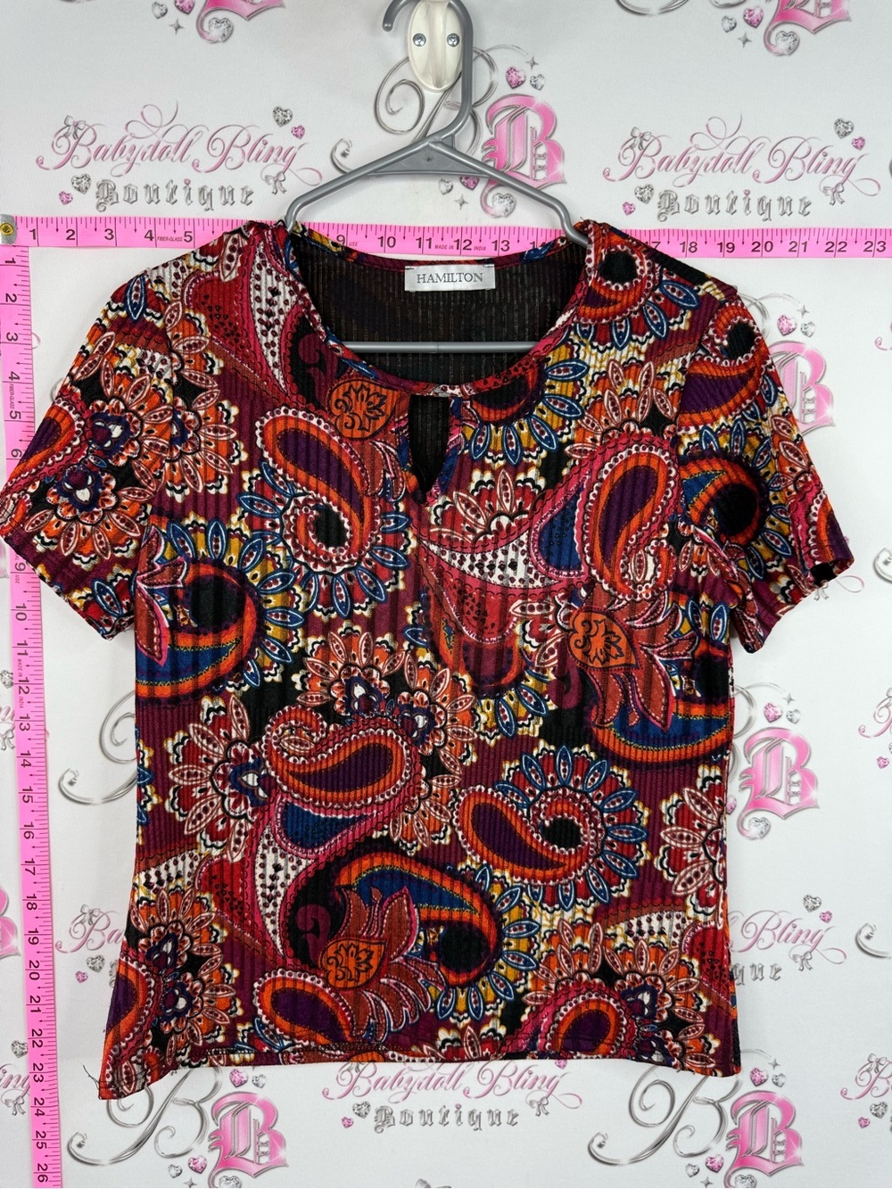 Hamilton T-shirt pleats Multicolor Paisley Short Sleeve Top - Red, Orange, Blue